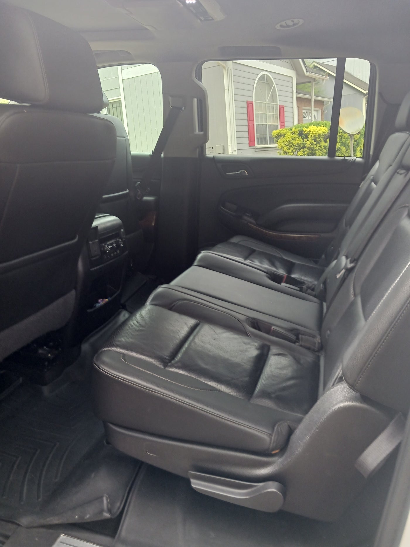 2018 Chevy Suburban (Weekly Rental) $750